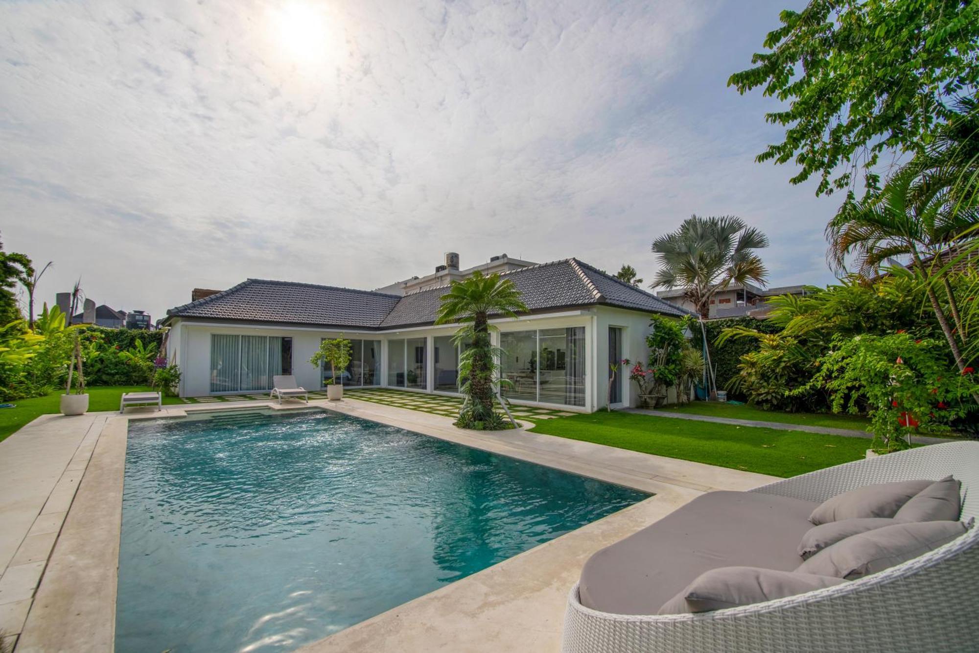 Vulla Villa *